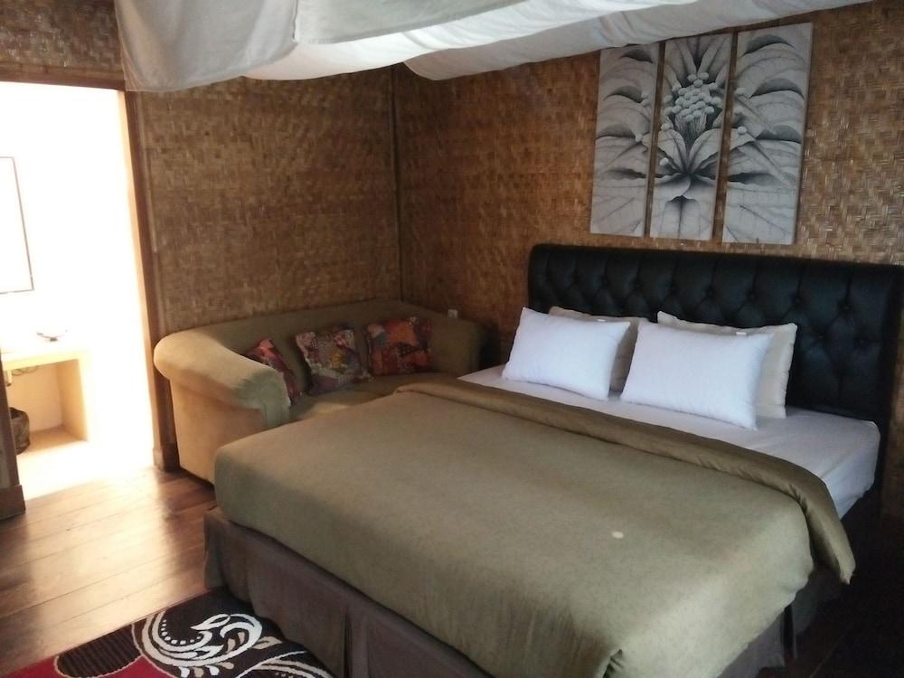 Alamanda Hotel Garut Bagian luar foto
