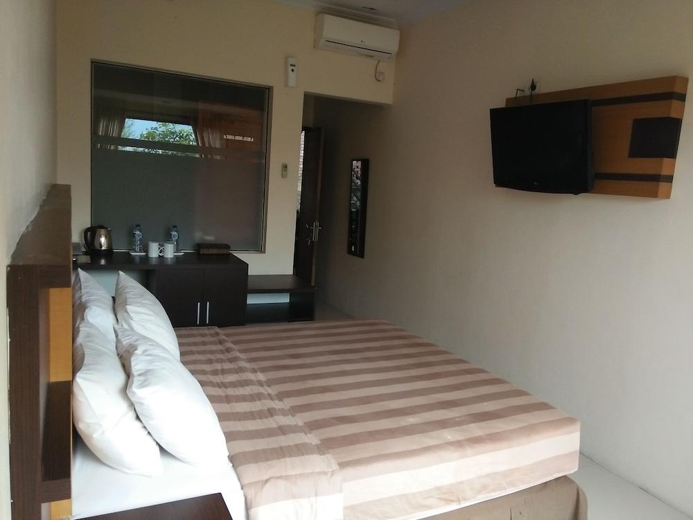 Alamanda Hotel Garut Bagian luar foto